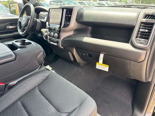 2026 RAM Ram 1500 RAM 1500 EXPRESS CREW CAB 4X2 5'7' BOX