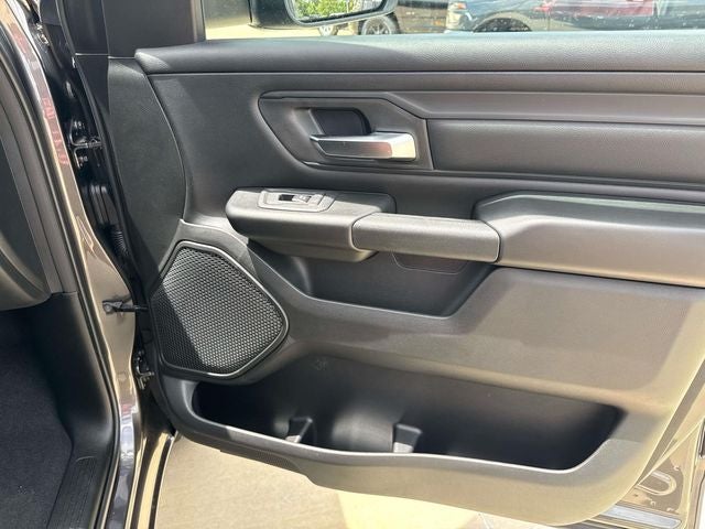 2026 RAM Ram 1500 RAM 1500 EXPRESS CREW CAB 4X2 5'7' BOX