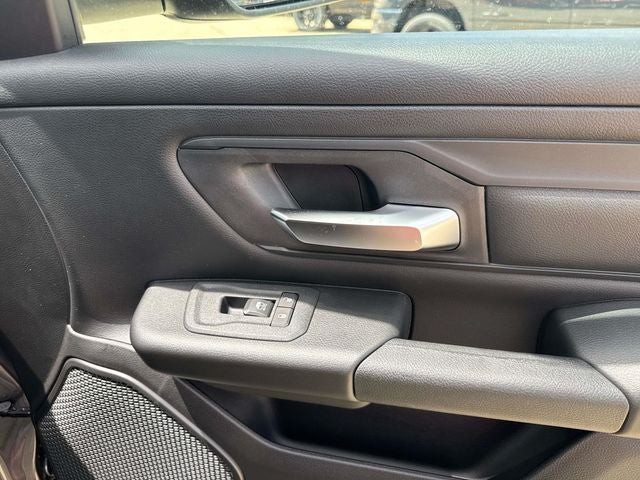 2026 RAM Ram 1500 RAM 1500 EXPRESS CREW CAB 4X2 5'7' BOX
