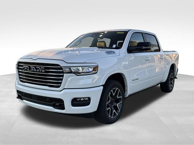 2026 RAM Ram 1500 RAM 1500 LARAMIE CREW CAB 4X2 5'7' BOX
