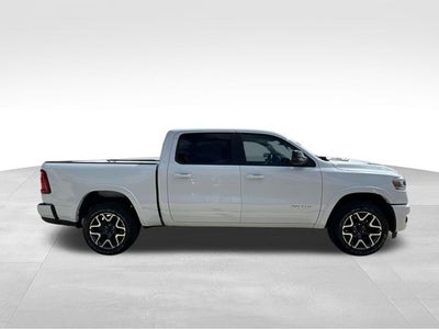 2026 RAM Ram 1500 RAM 1500 LARAMIE CREW CAB 4X2 5'7' BOX