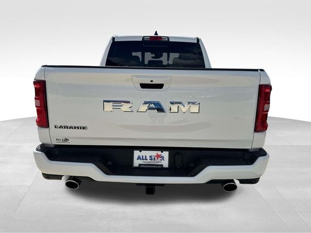 2026 RAM Ram 1500 RAM 1500 LARAMIE CREW CAB 4X2 5'7' BOX