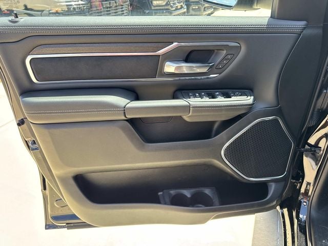 2026 RAM Ram 1500 RAM 1500 LARAMIE CREW CAB 4X2 5'7' BOX