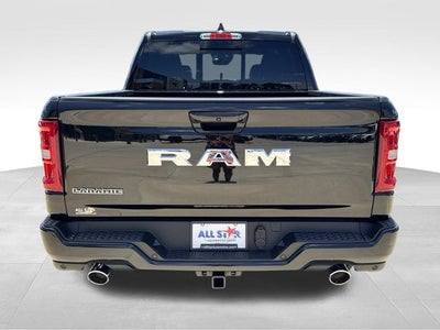 2026 RAM Ram 1500 RAM 1500 LARAMIE CREW CAB 4X2 5'7' BOX