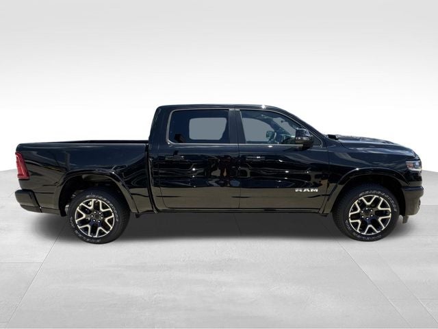 2026 RAM Ram 1500 RAM 1500 LARAMIE CREW CAB 4X2 5'7' BOX