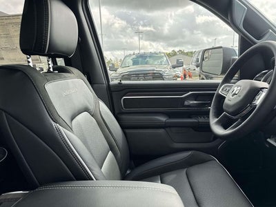 2026 RAM Ram 1500 RAM 1500 LARAMIE CREW CAB 4X2 5'7' BOX