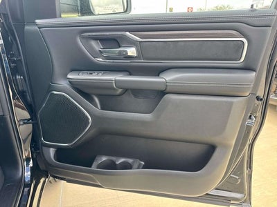 2026 RAM Ram 1500 RAM 1500 LARAMIE CREW CAB 4X2 5'7' BOX