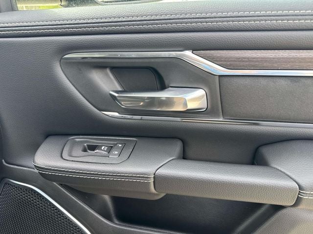 2026 RAM Ram 1500 RAM 1500 LARAMIE CREW CAB 4X2 5'7' BOX