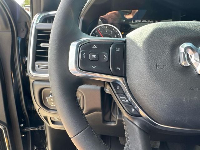 2026 RAM Ram 1500 RAM 1500 LARAMIE CREW CAB 4X2 5'7' BOX