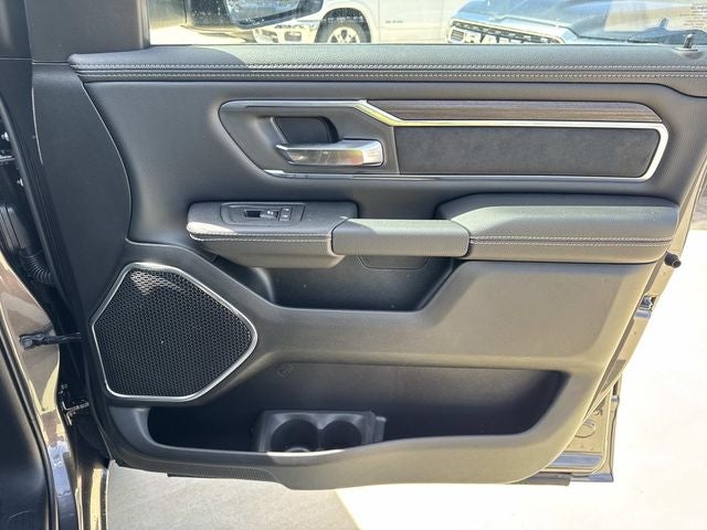 2026 RAM Ram 1500 RAM 1500 LARAMIE CREW CAB 4X2 5'7' BOX