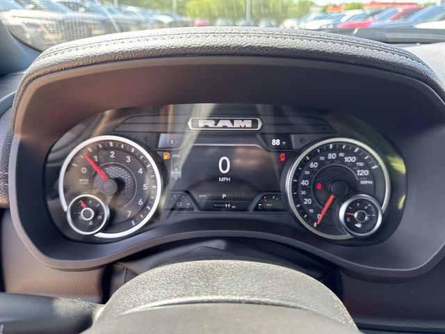 2026 RAM Ram 1500 RAM 1500 LARAMIE CREW CAB 4X2 5'7' BOX