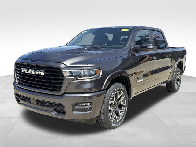 2026 RAM Ram 1500 RAM 1500 LARAMIE CREW CAB 4X2 5'7' BOX