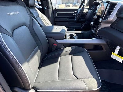 2026 RAM Ram 1500 RAM 1500 LARAMIE CREW CAB 4X2 5'7' BOX