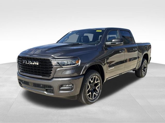 2026 RAM Ram 1500 RAM 1500 LARAMIE CREW CAB 4X2 5'7' BOX