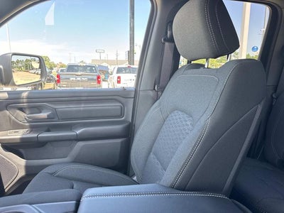 2026 RAM Ram 1500 RAM 1500 EXPRESS QUAD CAB 4X2 6'4' BOX
