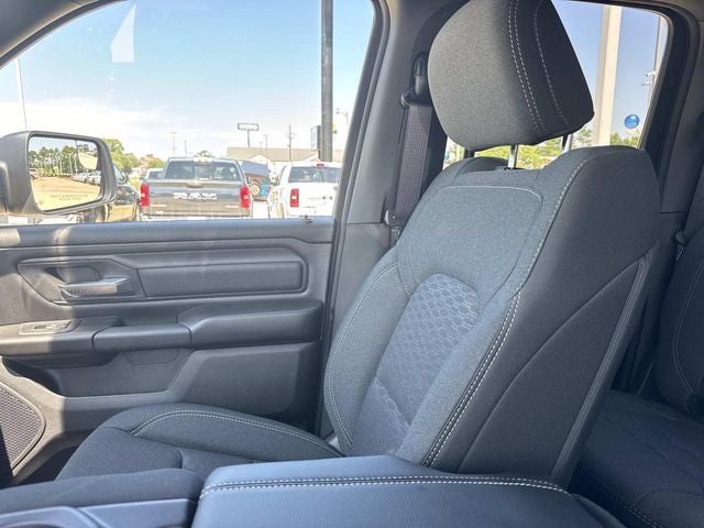 2026 RAM Ram 1500 RAM 1500 EXPRESS QUAD CAB 4X2 6'4' BOX