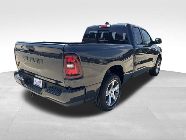 2026 RAM Ram 1500 RAM 1500 EXPRESS QUAD CAB 4X2 6'4' BOX