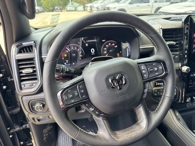 2026 RAM 1500 RAM 1500 LIMITED CREW CAB 4X4 5'7' BOX