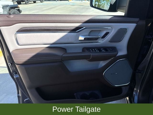 2025 RAM 1500 Laramie Crew Cab 4x4 5'7' Box