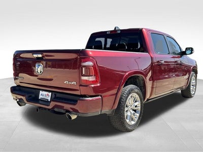 2022 RAM 1500 Laramie Crew Cab 4x4 5'7' Box