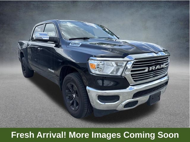 2024 RAM 1500 Laramie 4x4 Crew Cab 5'7's photo