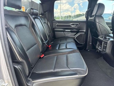 2024 RAM 1500 Laramie Crew Cab 4x4 5'7' Box