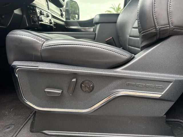 2025 Ford F-250SD Platinum