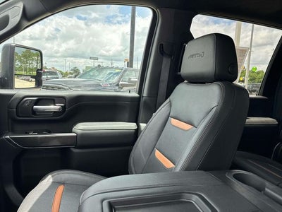 2022 GMC Sierra 2500HD AT4