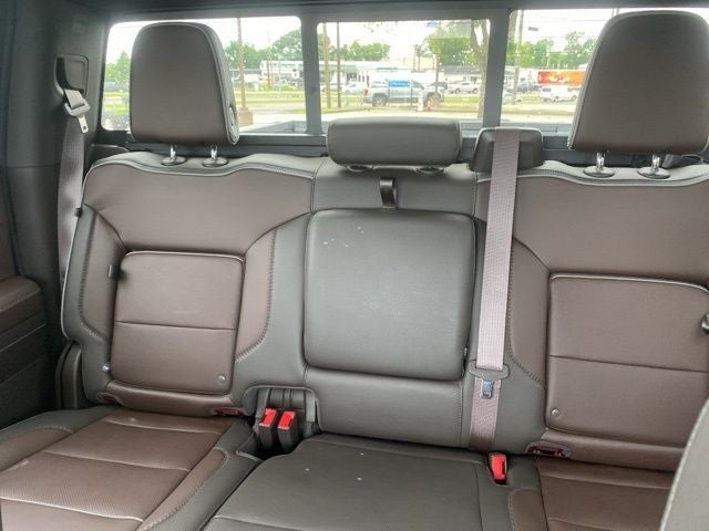 2023 GMC Sierra 1500 4WD Crew Cab Short Box Denali