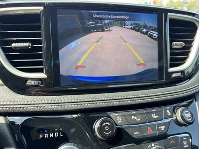 2027 Chrysler Pacifica Select