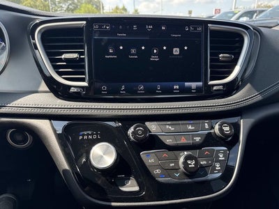 2027 Chrysler Pacifica PACIFICA SELECT