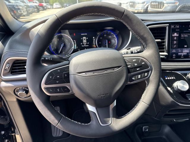 2027 Chrysler Pacifica PACIFICA SELECT