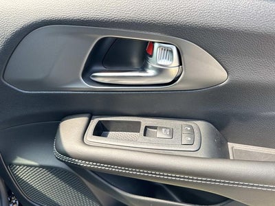 2027 Chrysler Pacifica PACIFICA SELECT AWD