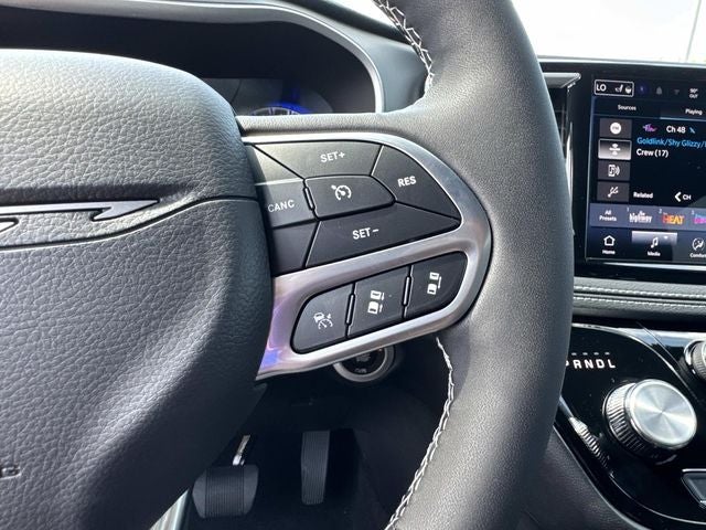 2027 Chrysler Pacifica PACIFICA SELECT AWD