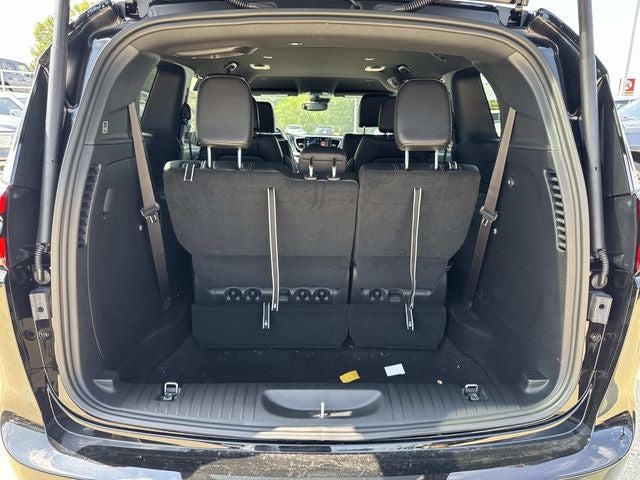 2027 Chrysler Pacifica PACIFICA SELECT AWD