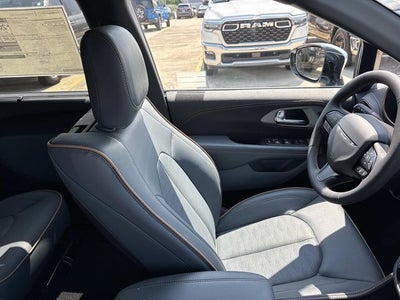2027 Chrysler Pacifica PACIFICA PINNACLE AWD