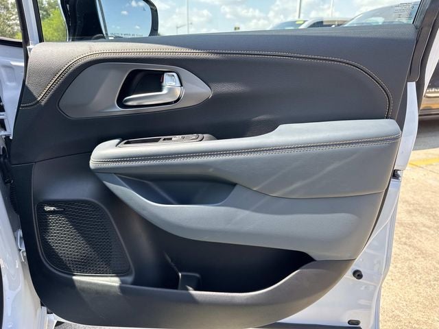 2027 Chrysler Pacifica PACIFICA PINNACLE AWD