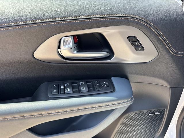 2027 Chrysler Pacifica PACIFICA PINNACLE AWD