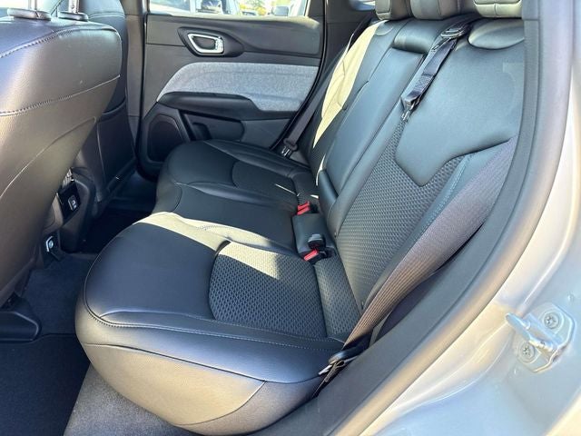 2026 Jeep Compass COMPASS LATITUDE 4X4