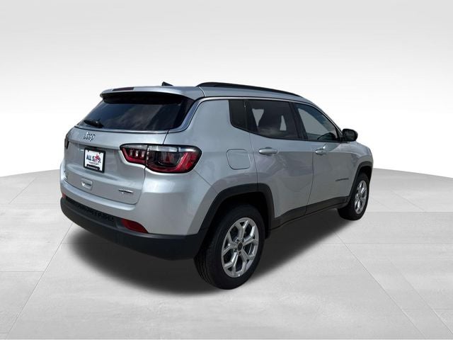2026 Jeep Compass COMPASS LATITUDE 4X4