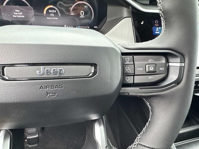 2026 Jeep Cherokee CHEROKEE LAREDO 4X4