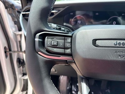 2026 Jeep Cherokee CHEROKEE LAREDO 4X4