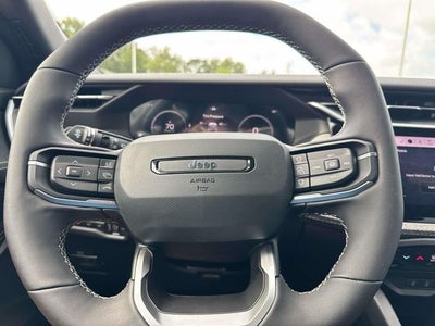 2026 Jeep Cherokee CHEROKEE LAREDO 4X4