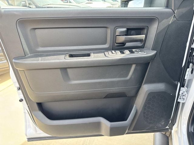 2026 RAM Ram 3500 RAM 3500 TRADESMAN CREW CAB 4X4 6'4' BOX