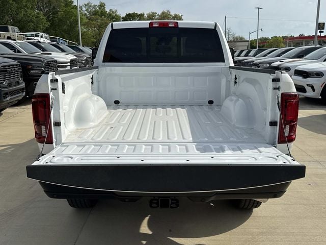 2026 RAM Ram 3500 RAM 3500 TRADESMAN CREW CAB 4X4 6'4' BOX