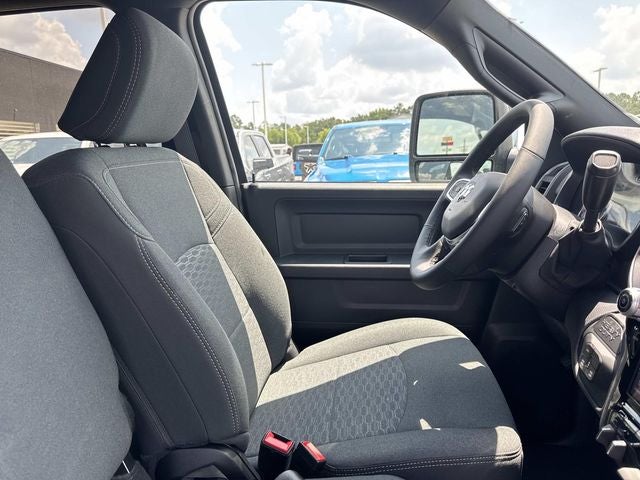 2026 RAM 2500 RAM 2500 TRADESMAN CREW CAB 4X4 6'4' BOX