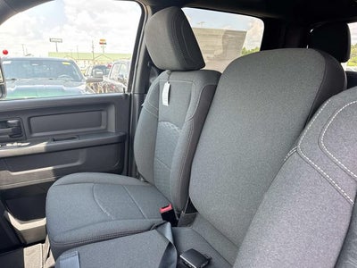 2026 RAM 2500 RAM 2500 TRADESMAN CREW CAB 4X4 6'4' BOX