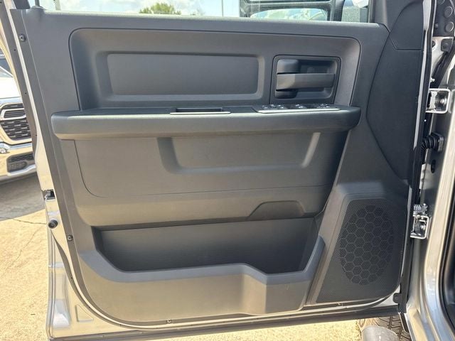 2026 RAM 2500 RAM 2500 TRADESMAN CREW CAB 4X4 6'4' BOX