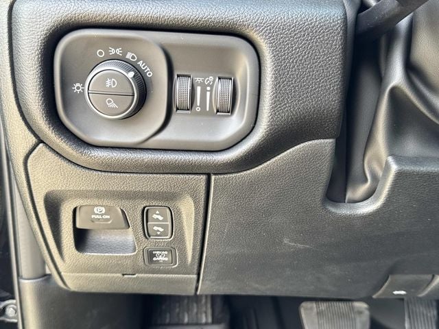 2026 RAM Ram 1500 RAM 1500 BIG HORN CREW CAB 4X2 5'7' BOX