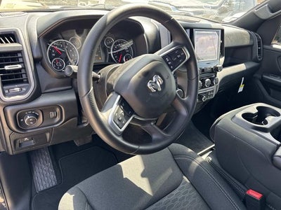 2026 RAM 1500 RAM 1500 EXPRESS CREW CAB 4X2 5'7' BOX